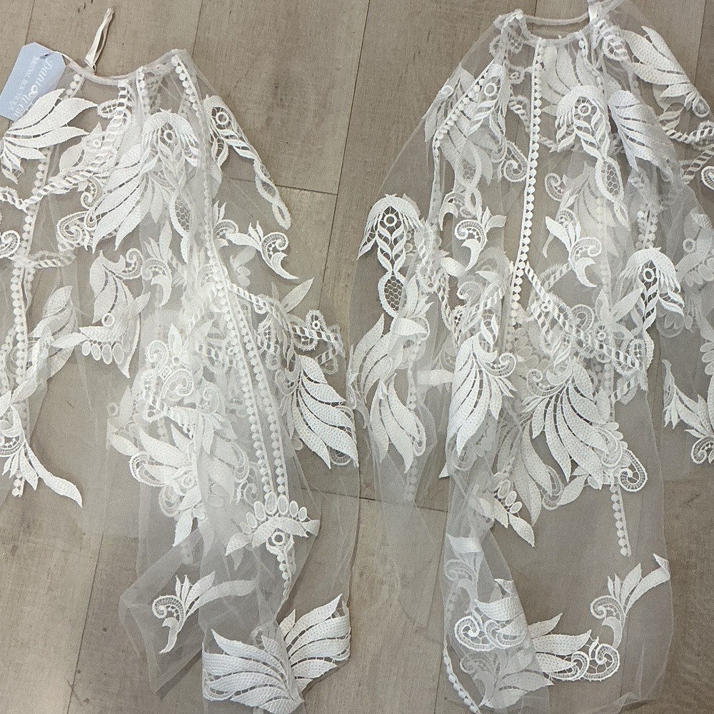 Maggie Sottero sleeves - Picture 1 of 4